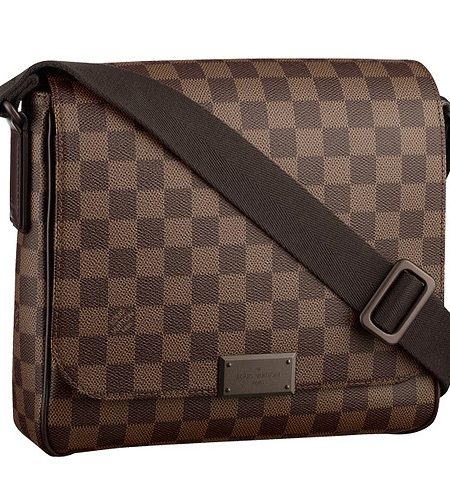 Louis Vuitton Damier Ebene District PM