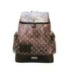 LOUIS VUITTON M44174