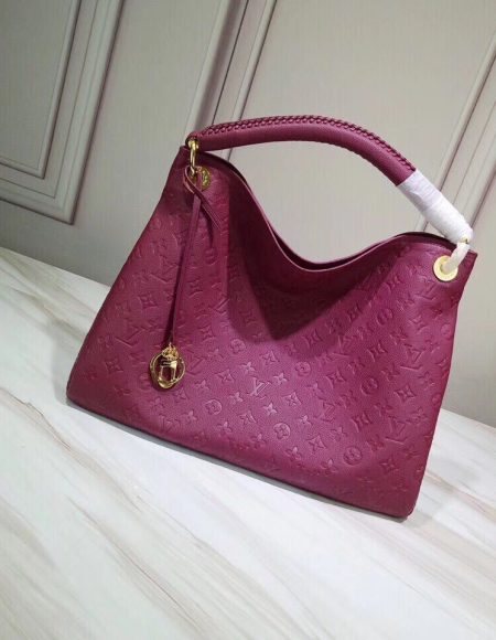 Louis Vuitton Artsy MM