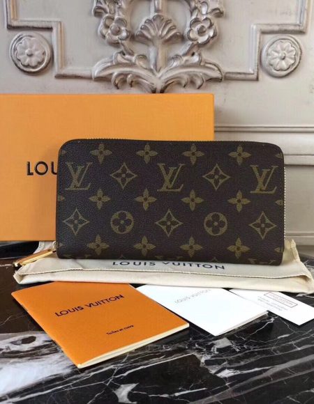 Louis Vuitton ZIPPY