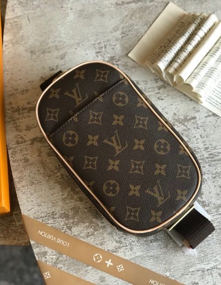 LOUIS VUITTON Pochette Gange Waist Bag