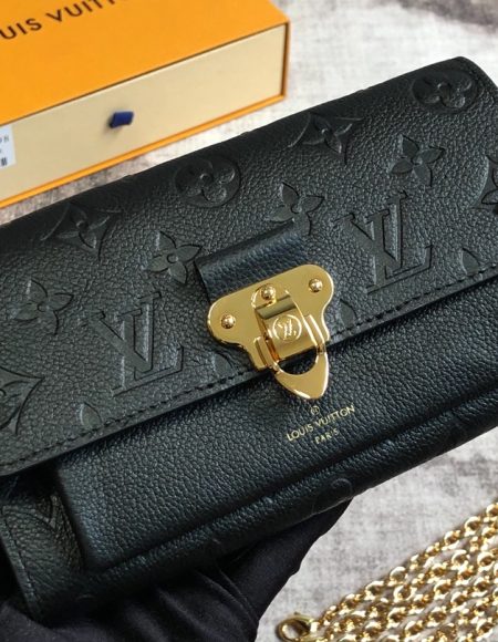 LOUIS VUITTON VAVIN CHAIN WALLET