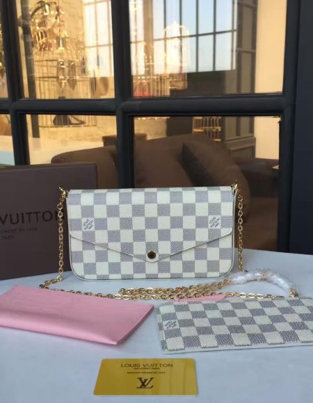 Louis Vuitton POCHETTE FELICIE