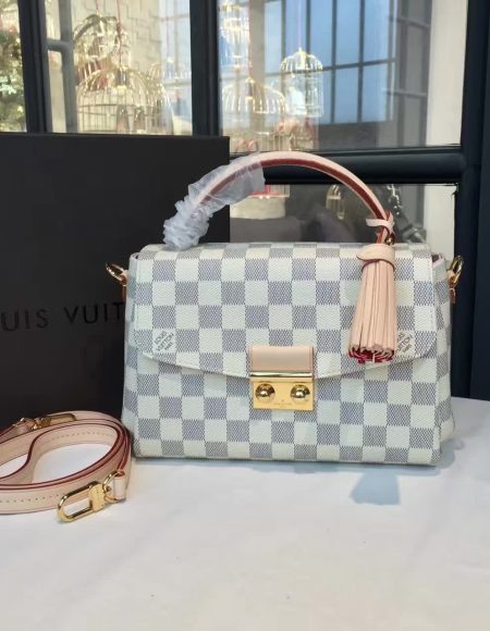 Louis Vuitton CROISETTE