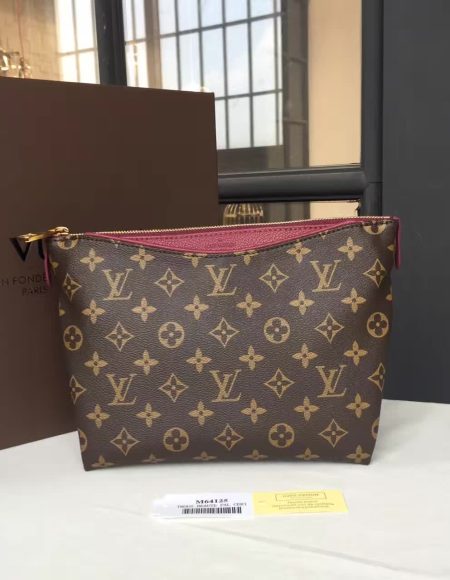 Louis Vuitton BEAUTY CASE