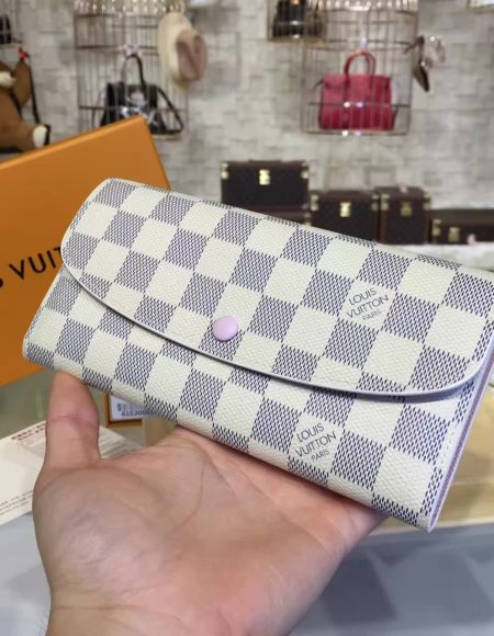Louis Vuitton EMILIE