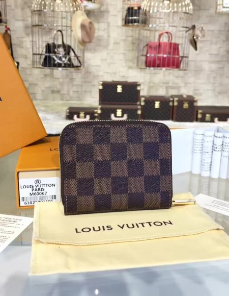 Louis Vuitton ZIPPY