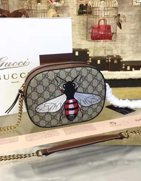 Gucci GG Supreme mini chain bag