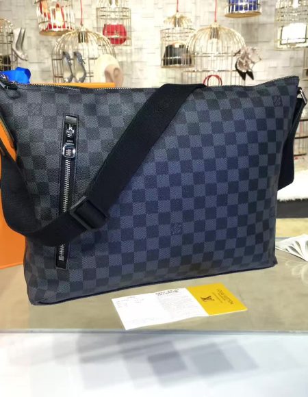 Louis Vuitton Mick