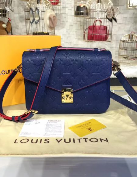 Louis Vuitton Pochette Metis
