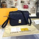 Louis Vuitton Pochette Metis Black