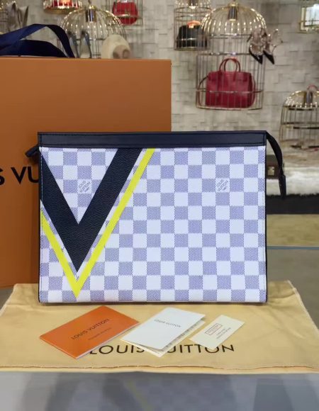 Louis Vuitton Clutch bag