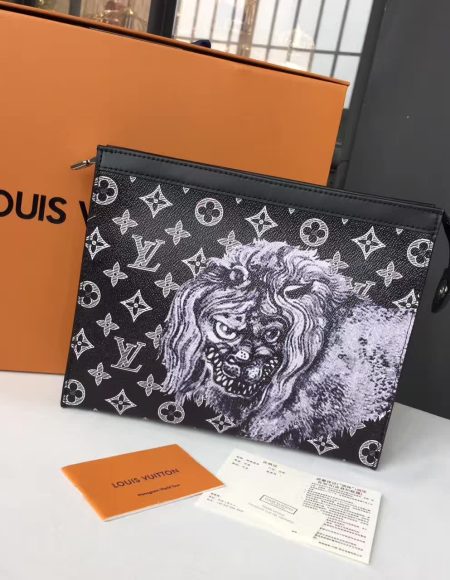 Louis Vuitton POCHETTE VOLGA