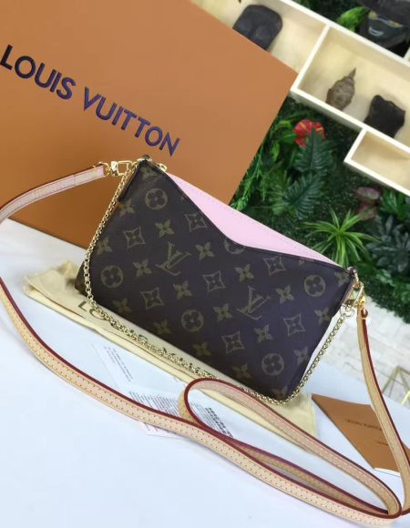 Louis Vuitton PALLAS CLUTH