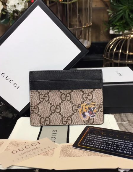 Gucci Card holder
