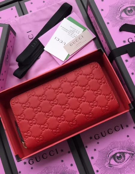 GUCCI Wallets