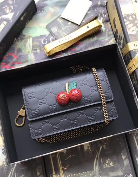 GUCCI WALLET