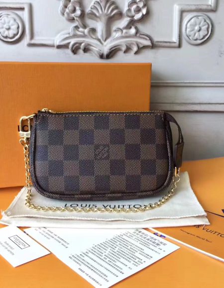 Louis Vuitton MINI POCHETTE