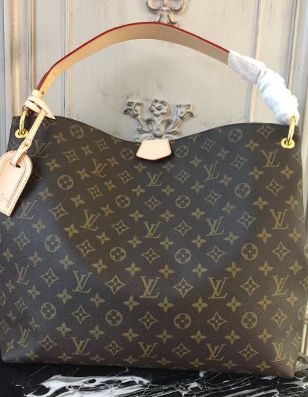 Louis Vuitton Shopping bag