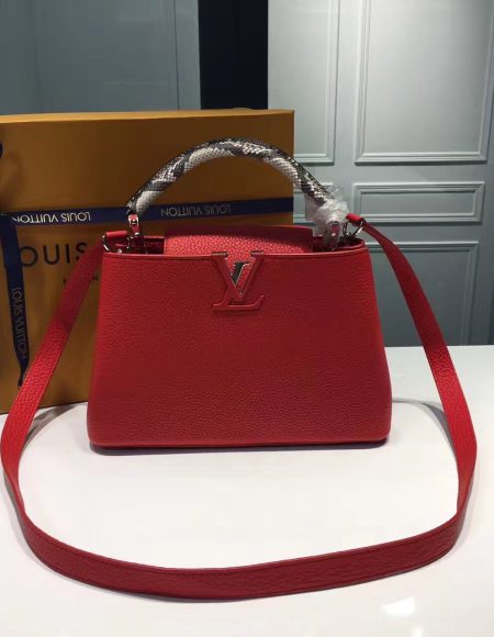 LOUIS VUITTON CAPUCINES