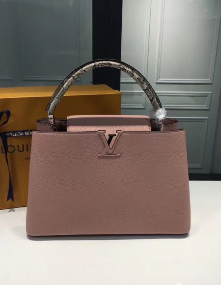 LOUIS VUITTON CAPUCINES