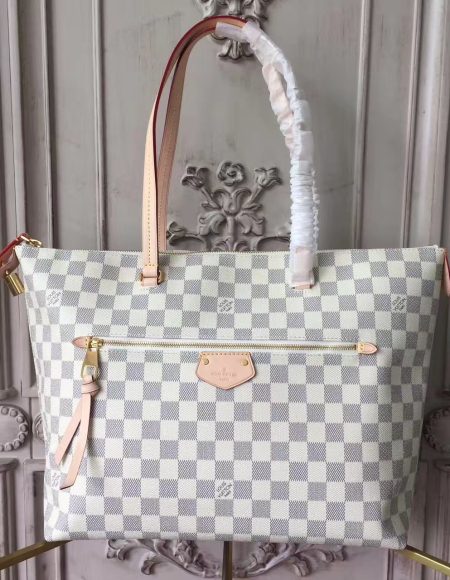Louis Vuitton IENA