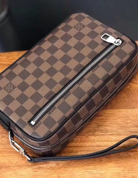 LOUIS VUITTON Kasai