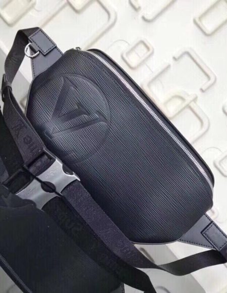 LOUIS VUITTON Bumbag Pocket