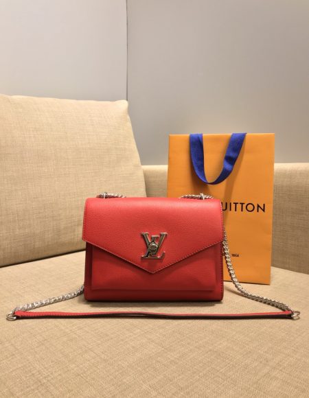 LOUIS VUITTON Mylockme BB