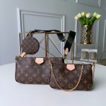 LOUIS VUITTON MULTI POCHETTE ACCESSORIES Dark Green