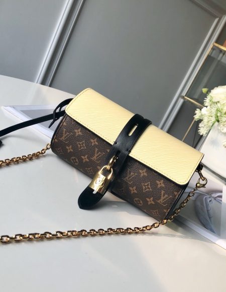 LOUIS VUITTON Glasses Case Bag