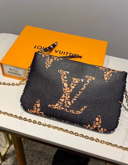 Louis Vuitton POCHETTE DOUBLE ZIP