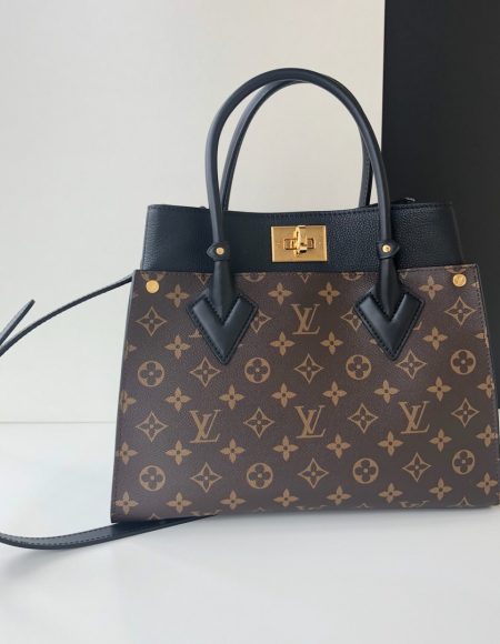 Louis Vuitton MONOGRAM