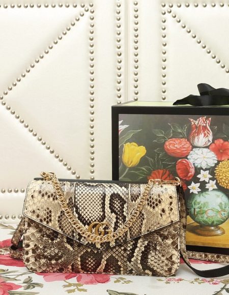 Gucci double shoulder bag