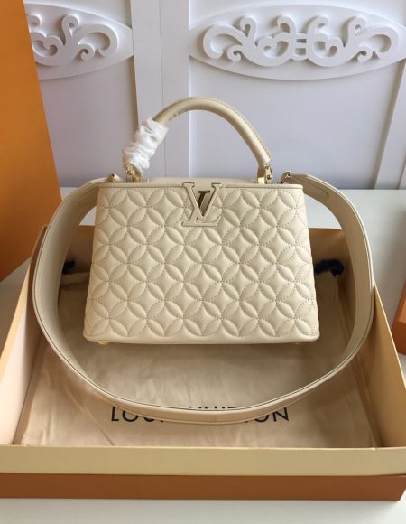 LOUIS VUITTON CAPUCINES
