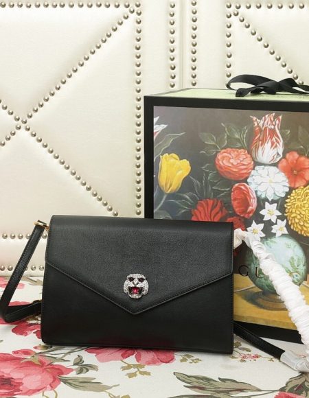 Gucci shoulder bag
