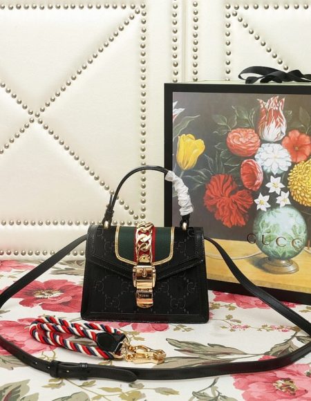 Gucci Sylvie