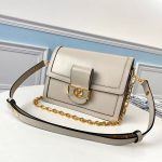 LOUIS VUITTON DAUPHINE