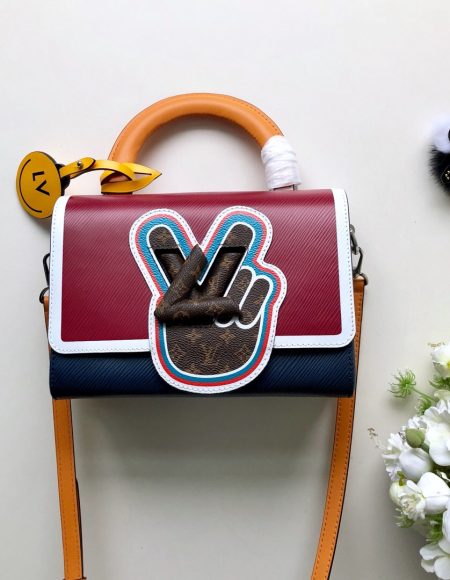 Louis Vuitton TWIST