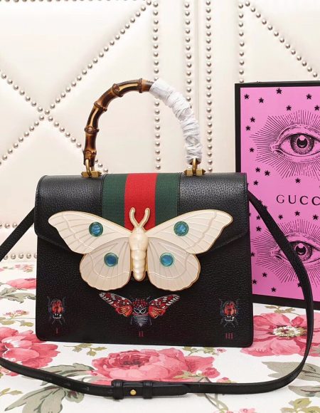 Gucci shoulder bag