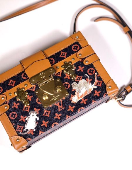 Louis Vuitton Petite Malle