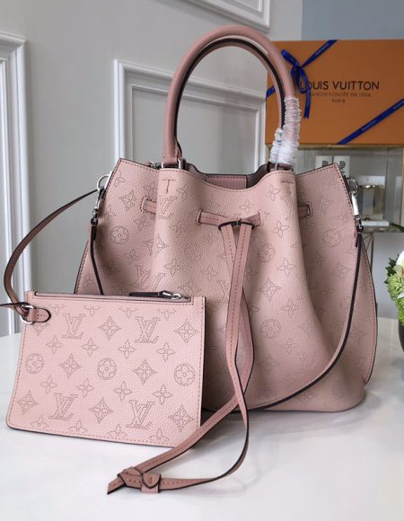 LOUIS VUITTON HINA
