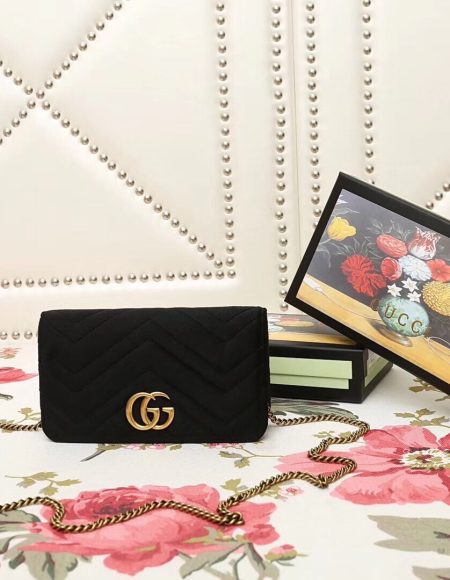 Gucci shoulder bag