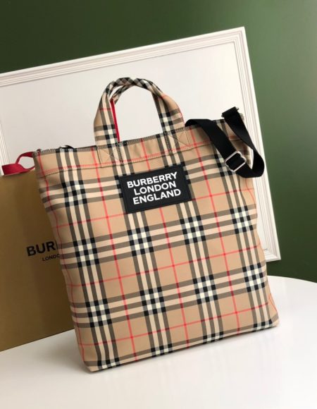 Burberry Tote