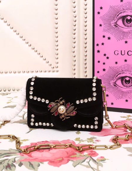 Gucci shoulder bag