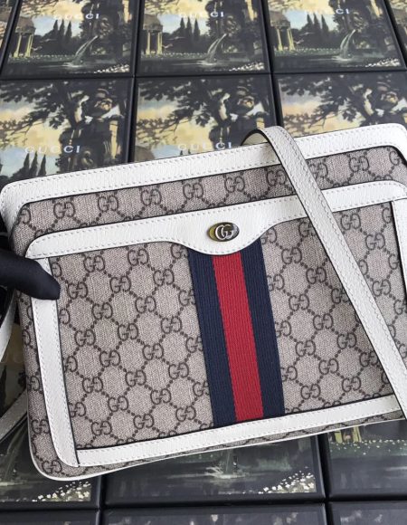 Gucci GG Supreme Shoulder Bag