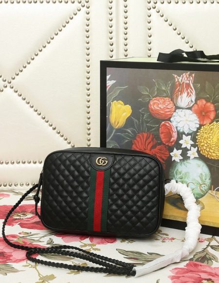 Gucci Quilted leather small shoulder bag