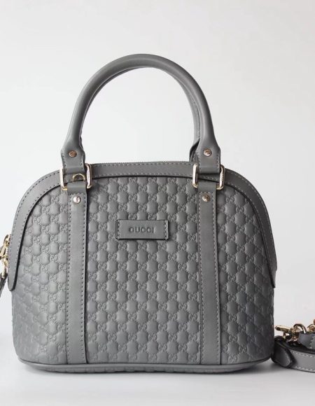 Gucci Signature