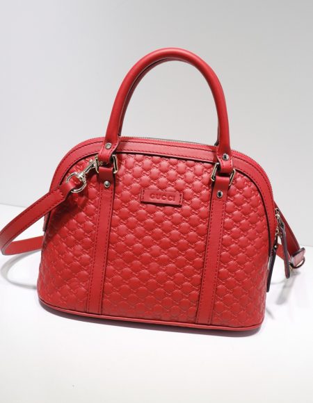 Gucci Signature