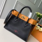 Louis Vuitton CYMKA ON MY SIDE